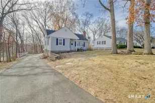 104 Clinton St, Glastonbury, CT 06033 - Photo 3