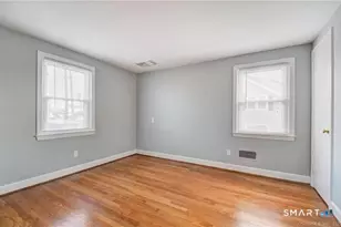 104 Clinton St, Glastonbury, CT 06033 - Photo 15