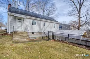 104 Clinton St, Glastonbury, CT 06033 - Photo 25