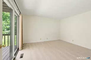 16 Bouton St E, Stamford, CT 06907 - Photo 21