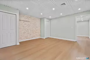 184 Maple St, Branford, CT 06405 - Photo 3