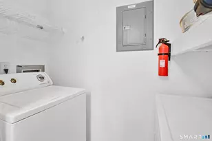 31 High St, East Hartford, CT 06118 - Photo 21