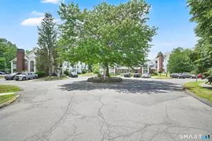 31 High St, East Hartford, CT 06118 - Photo 3