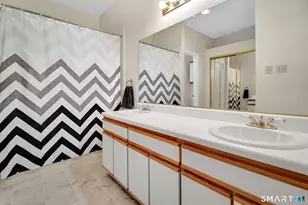 31 High St, East Hartford, CT 06118 - Photo 25