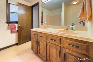12 Sunrise Terrace, Plainville, CT 06062 - Photo 15
