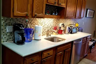 950 Cove Rd, Stamford, CT 06902 - Photo 5