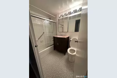 31 Woodland Street #2k, Hartford, CT 06105 - Photo 9