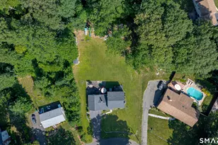 106 Mcdermott Cir, Hamden, CT 06514 - Photo 5