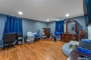 106 Mcdermott Cir, Hamden, CT 06514 - Photo 29