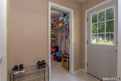 106 McDermott Circle, Hamden, CT 06514 - Photo 17