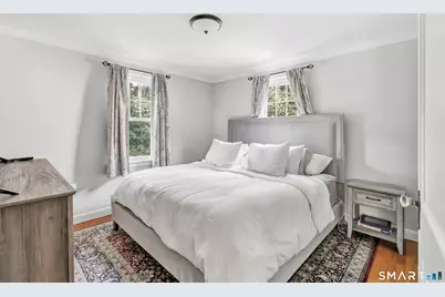 2082 Stratfield Road, Fairfield, CT 06825 - Photo 15