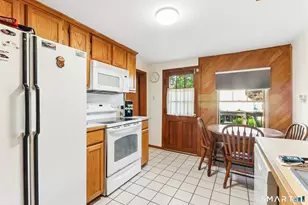 1044 Durham Rd, Wallingford, CT 06492 - Photo 9
