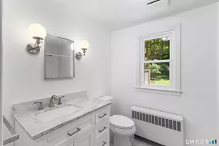 19 Armory St, Hamden, CT 06517 - Photo 15