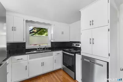 19 Armory Street, Hamden, CT 06517 - Photo 7