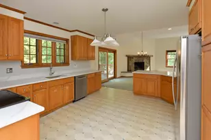 53 Holbrook Rd, Seymour, CT 06483 - Photo 5
