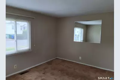 396 Garibaldi Avenue, Stratford, CT 06615 - Photo 17