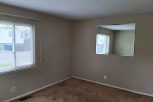 396 Garibaldi Ave, Stratford, CT 06615 - Photo 17