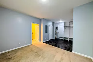 68 Lawrence Ave, Danbury, CT 06810 - Photo 27