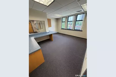 893 Main Street #Third Floor, East Hartford, CT 06108 - Photo 9