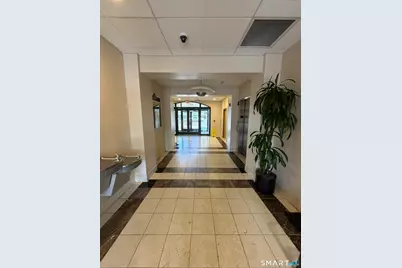 893 Main Street #First Floor Medical, East Hartford, CT 06108 - Photo 3