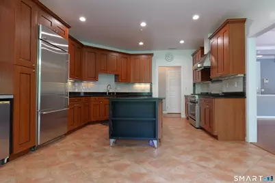 76 Suzie Drive #76, Newtown, CT 06470 - Photo 3