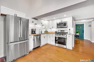 736-750 Main St, Branford, CT 06405 - Photo 5