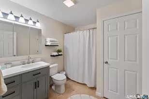 705 Lainey Ln, Killingly, CT 06239 - Photo 19