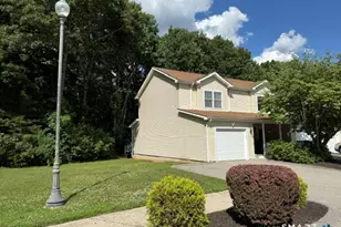 705 Lainey Ln, Killingly, CT 06239 - Photo 1