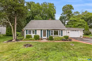 122 Wepawaug Dr, Milford, CT 06461 - Photo 1