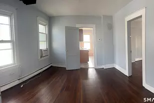463 Logan St, Bridgeport, CT 06607 - Photo 3