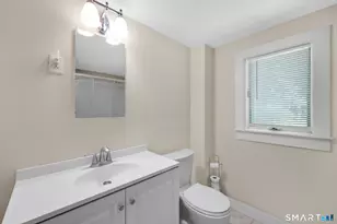 33 Chambers St, Manchester, CT 06042 - Photo 21