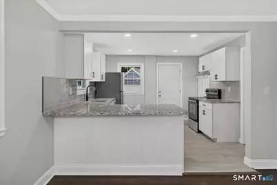 5 Lynmot Road, Hamden, CT 06514 - Photo 7