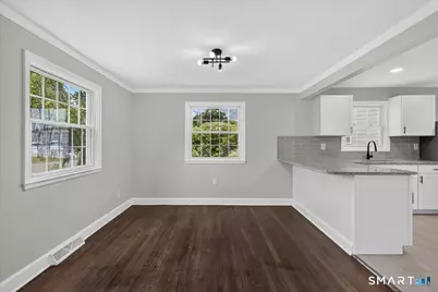 5 Lynmot Road, Hamden, CT 06514 - Photo 3