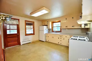 187 W Washington St, Bristol, CT 06010 - Photo 15