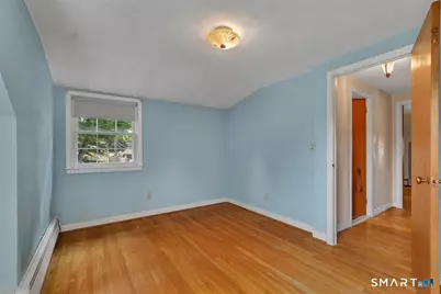 64 Bretton Road, Manchester, CT 06042 - Photo 19
