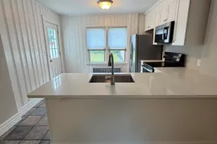 210 N Cherry St, Wallingford, CT 06492 - Photo 5