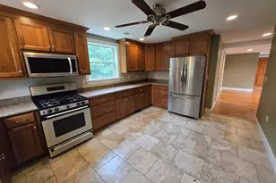 47 McKinley Ave, Bristol, CT 06010 - Photo 3