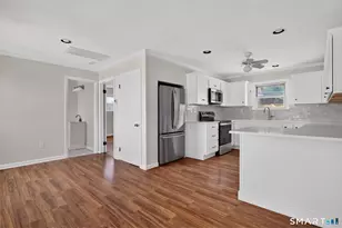 272 Elm St, Groton, CT 06340 - Photo 11