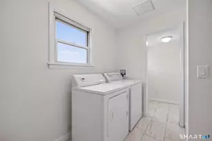 272 Elm St, Groton, CT 06340 - Photo 9