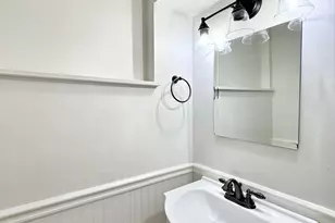10 Harvann Rd, Norwalk, CT 06850 - Photo 29