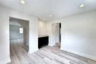 10 Harvann Rd, Norwalk, CT 06850 - Photo 11