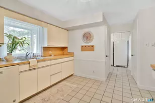 41 Sequin Rd, West Hartford, CT 06117 - Photo 17