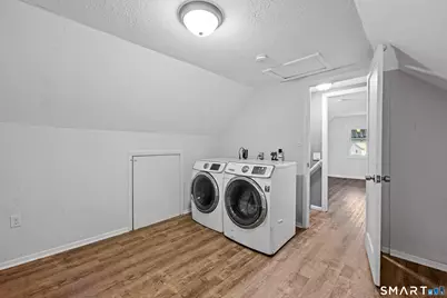108 Bedford Avenue, East Hartford, CT 06118 - Photo 21