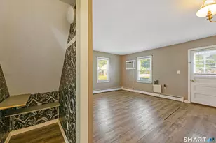108 Bedford Ave, East Hartford, CT 06118 - Photo 11