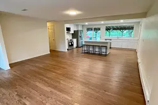 995 N Farms Rd, Wallingford, CT 06492 - Photo 7