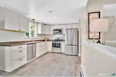 71 Deerfield Drive, Vernon, CT 06066 - Photo 7
