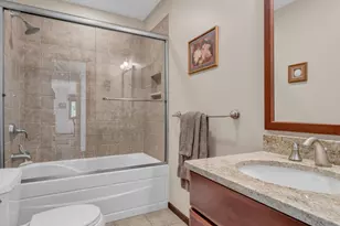 70 Hoadley Creek Cir, Guilford, CT 06437 - Photo 27