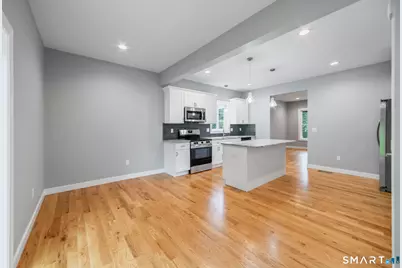 659 Meriden Avenue, Southington, CT 06489 - Photo 17