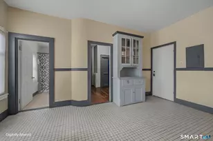 109 Britannia St, Meriden, CT 06450 - Photo 9
