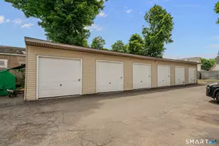 109 Britannia St, Meriden, CT 06450 - Photo 21